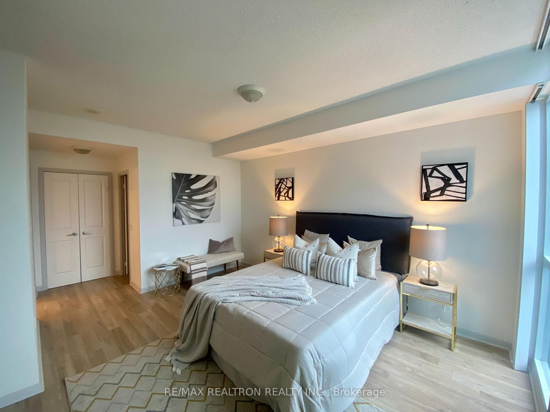 4968 Yonge Street Unit PH203 photo 19