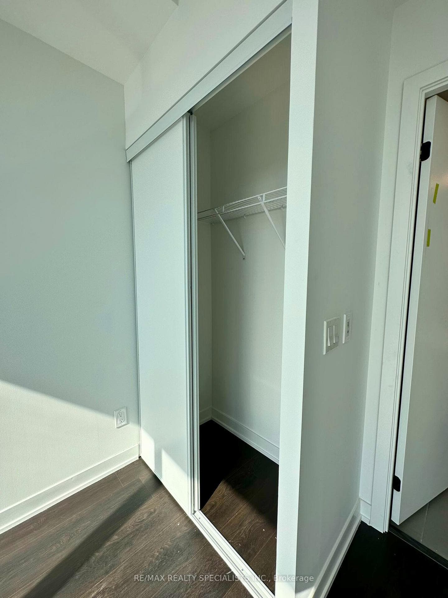 319 Jarvis Street Unit 2601 photo 31