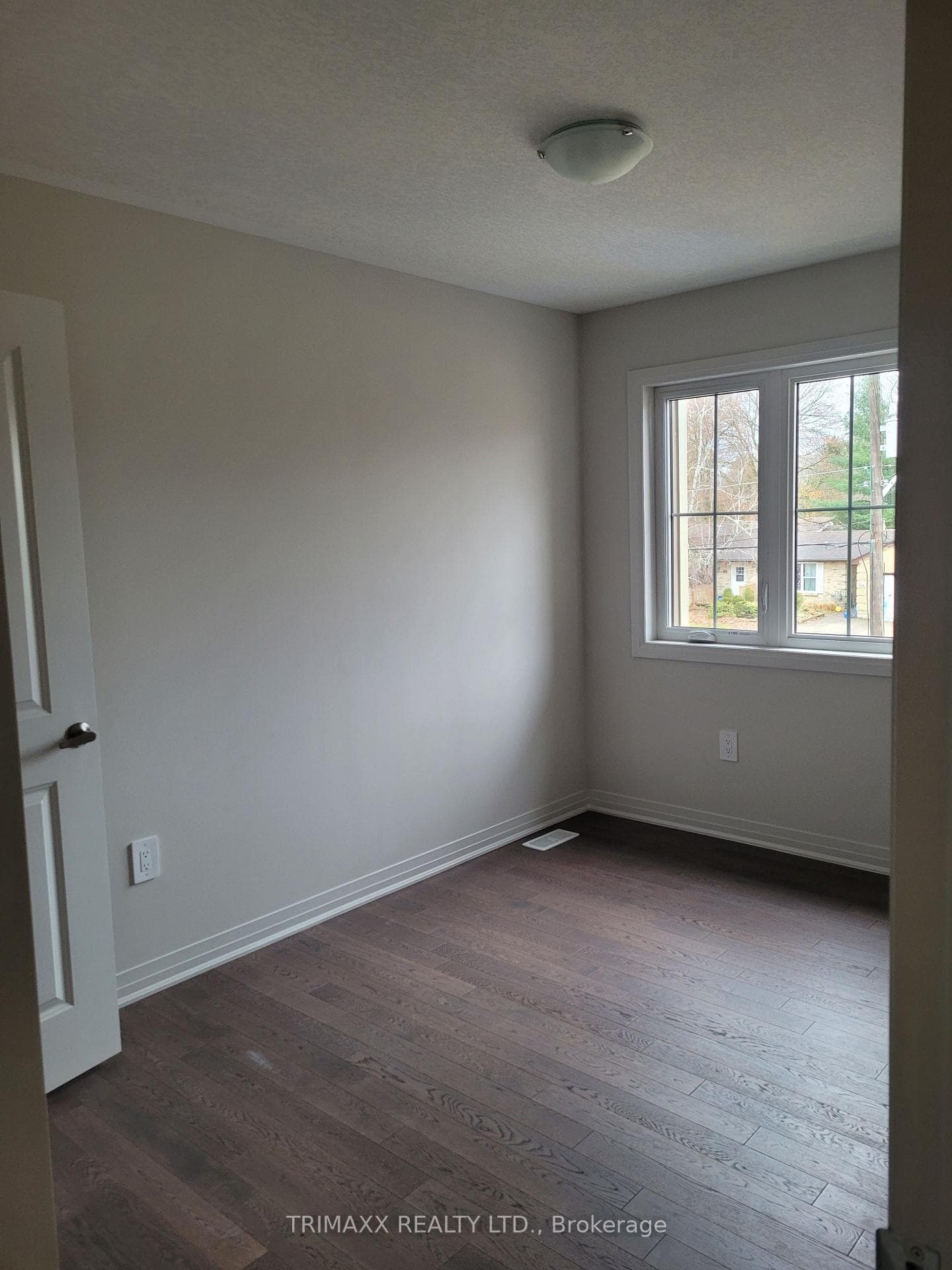 178 Middleton Street photo 6