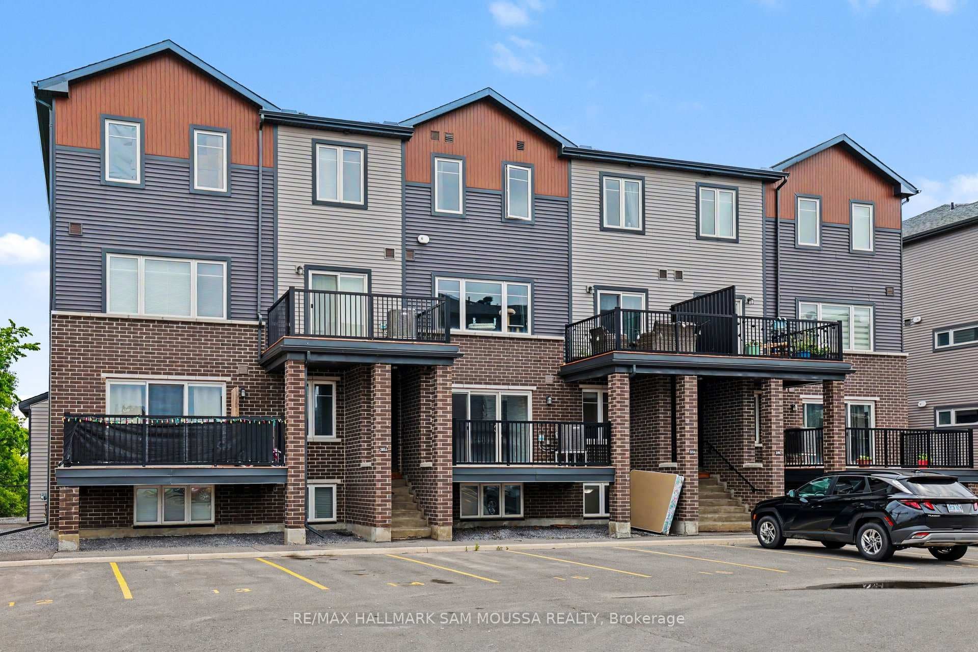 215 Eldorado Private Unit A photo 42