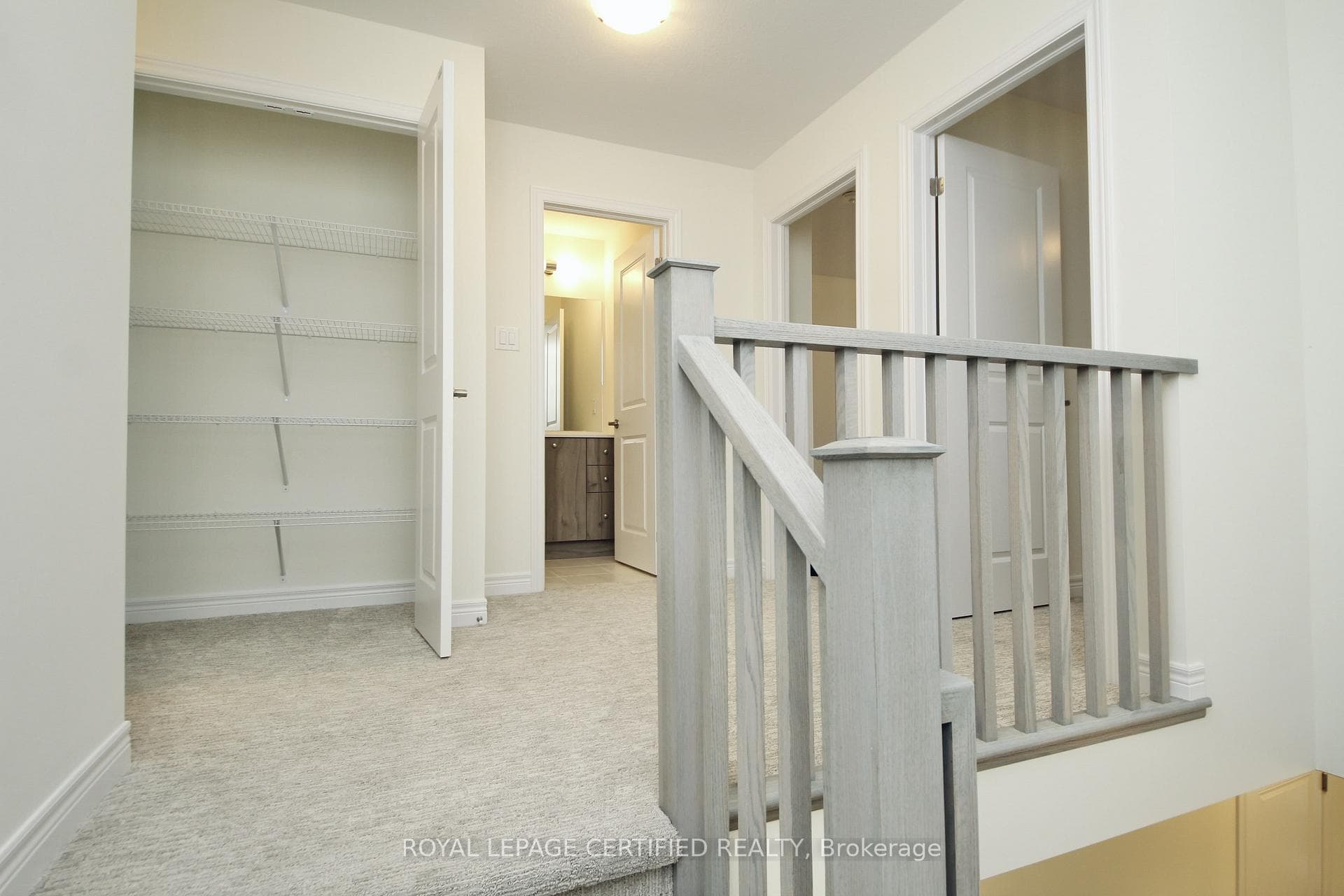 10 BIRMINGHAM Drive Unit 49 photo 24