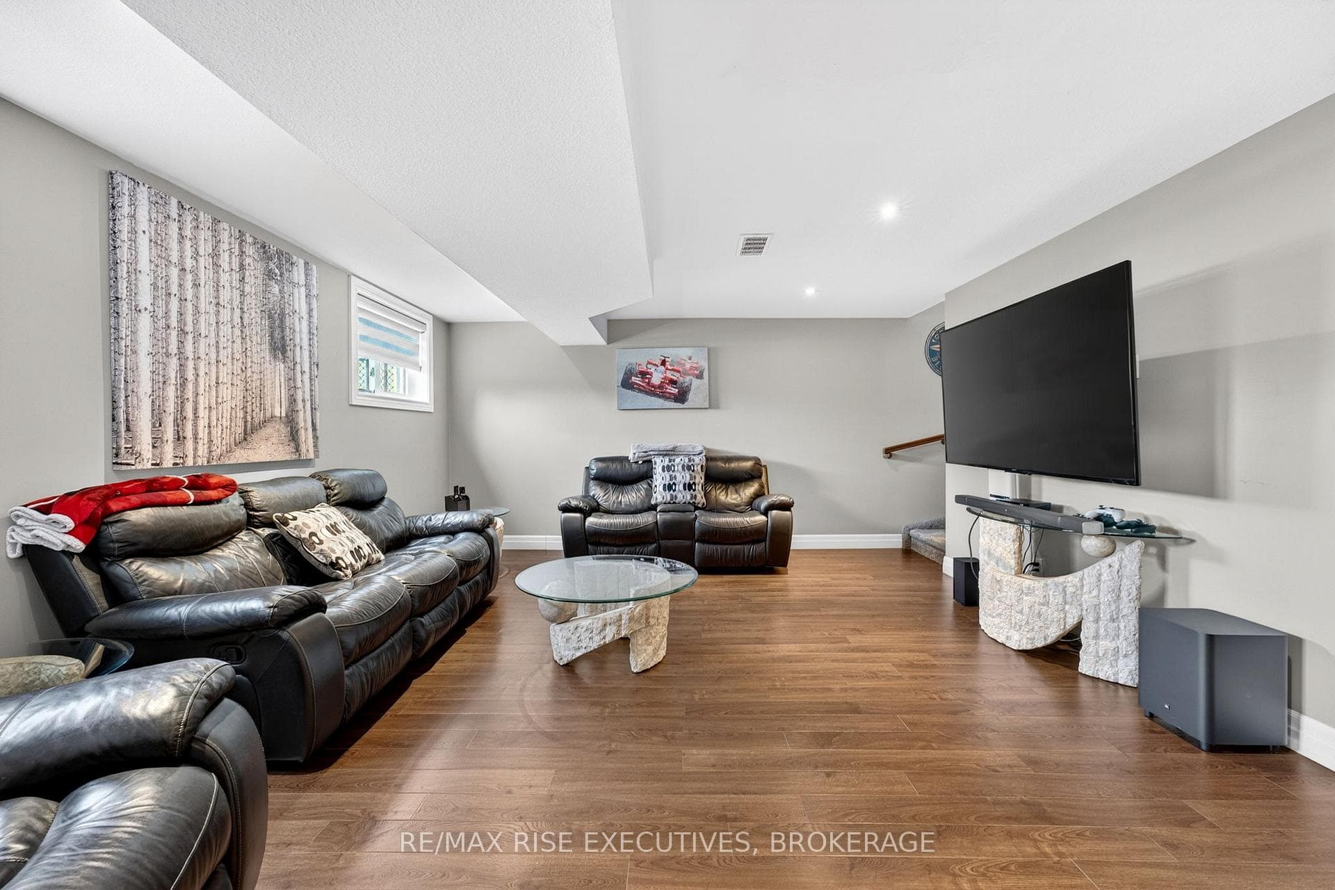 44 Tessa Boulevard photo 19