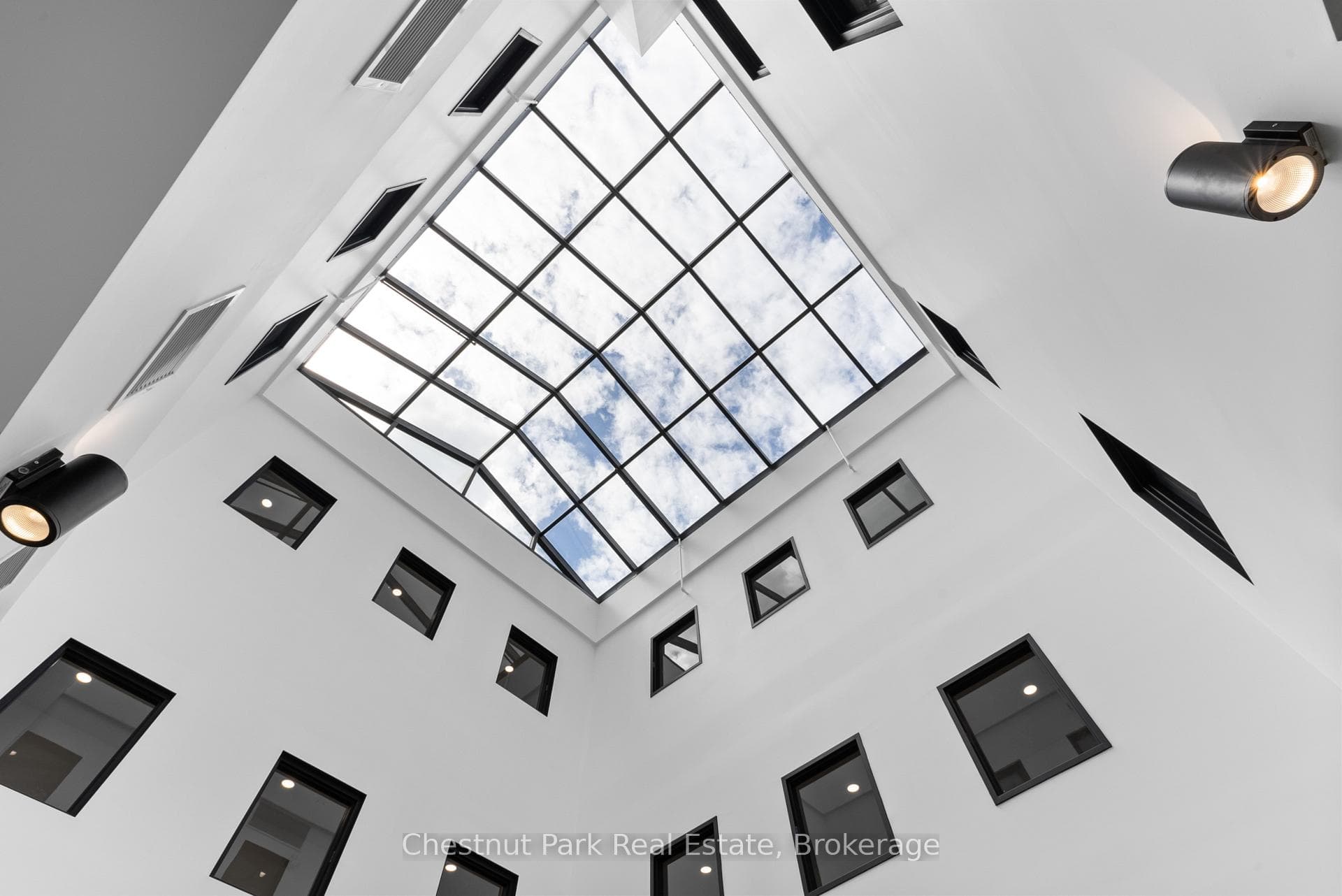 Glass Top for Viewing Blue Skies, Clouds & Stars