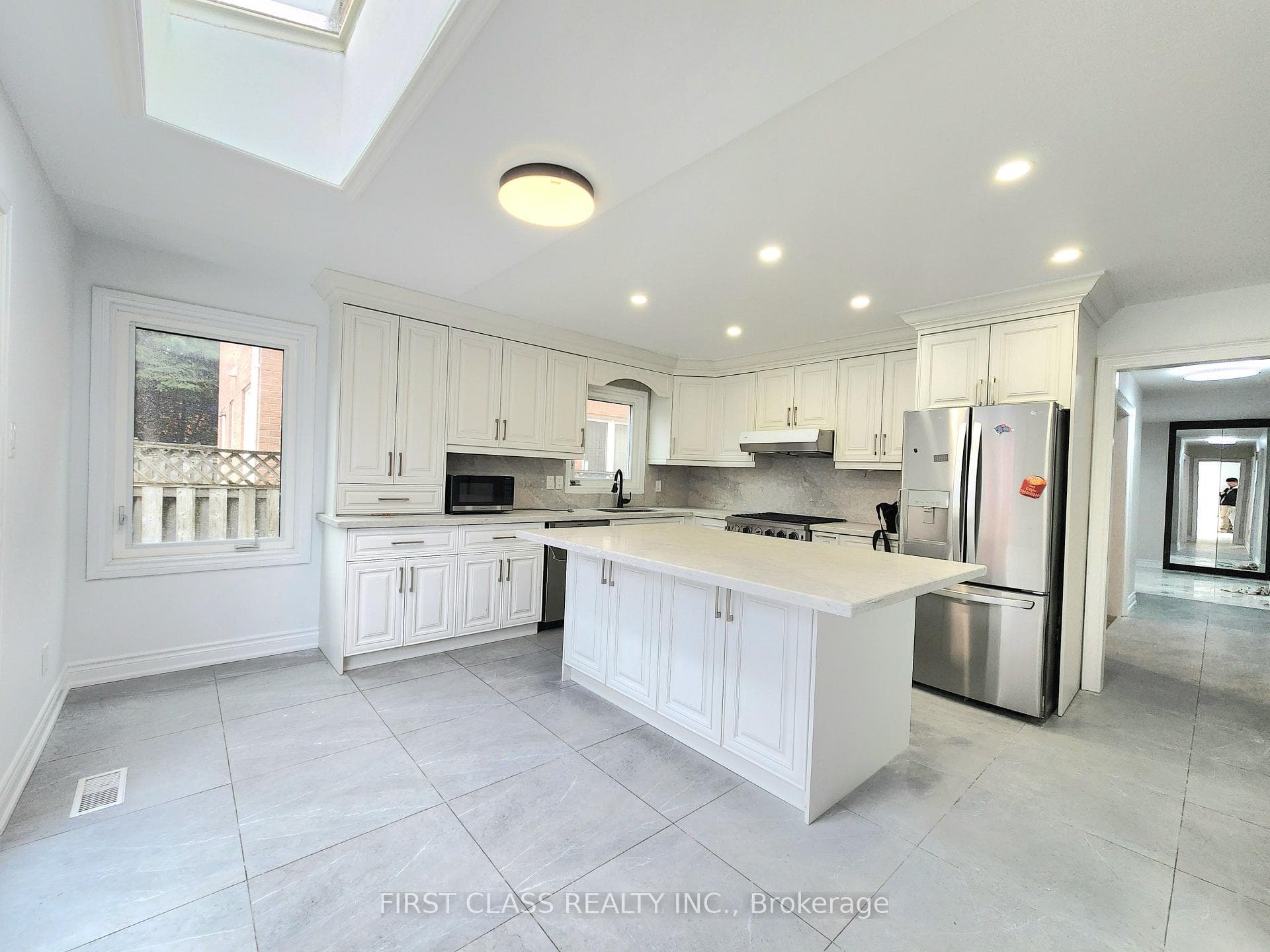 15 Strathmore Drive photo 7