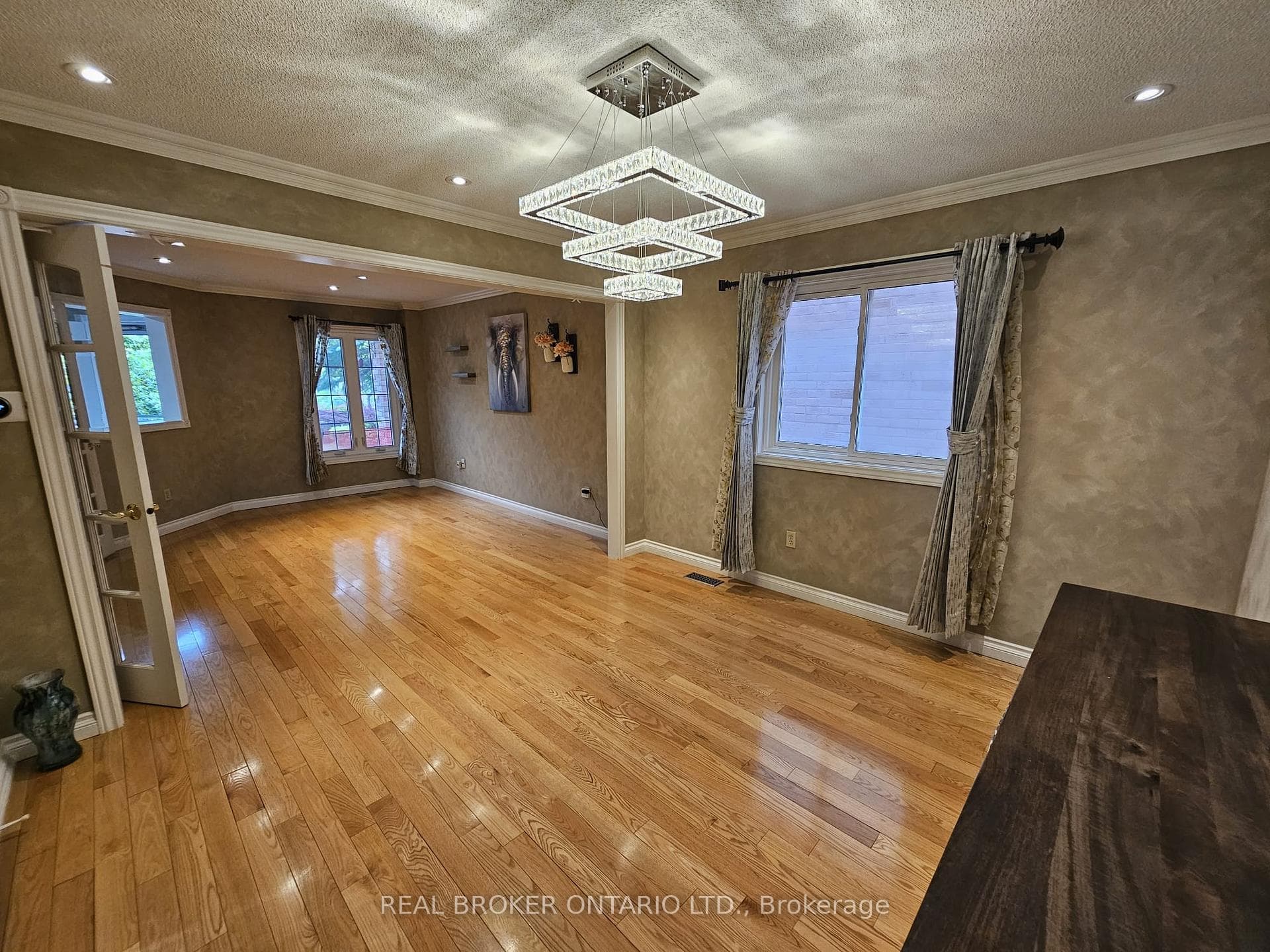 36 Reese Avenue photo 7