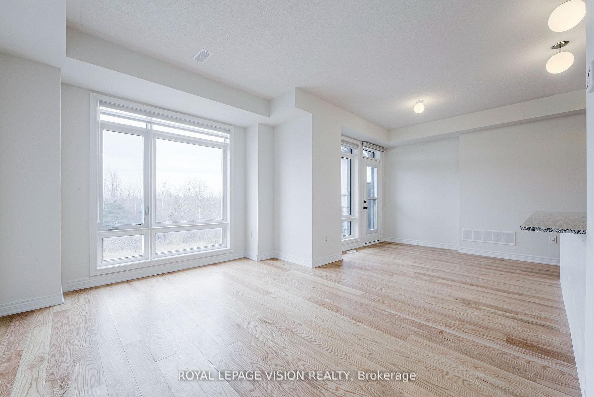 426 Salem Road photo 10