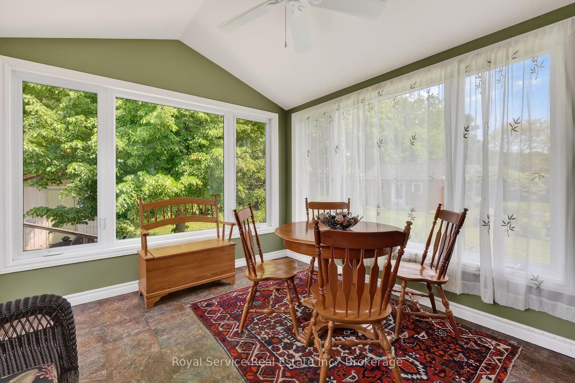 116 James Street photo 18