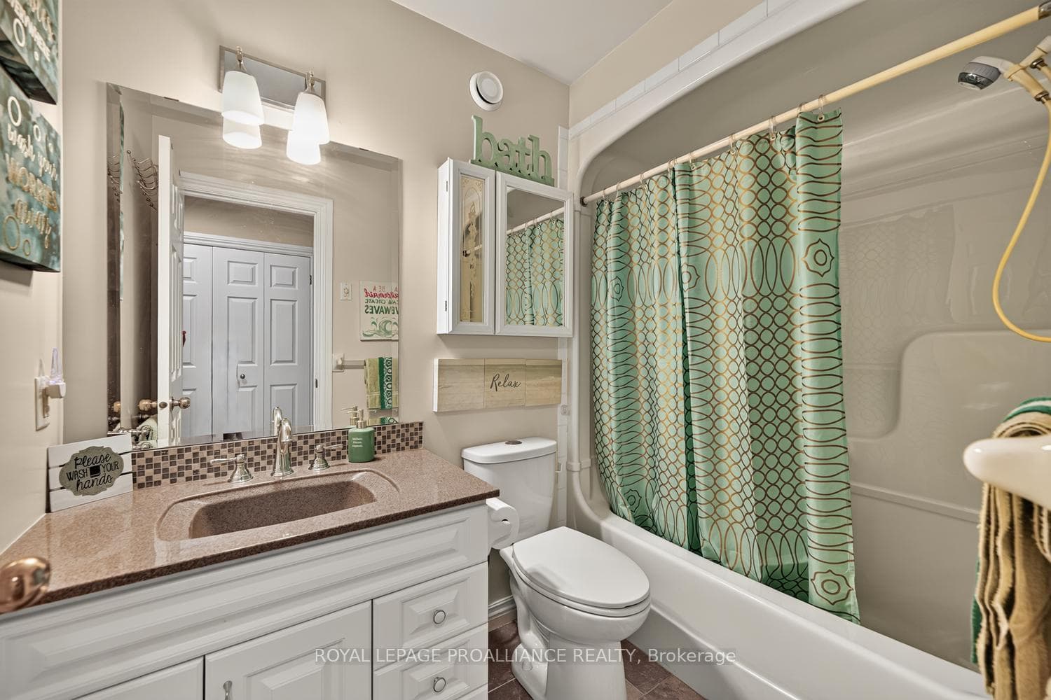 1099 Bridlewood Drive photo 27