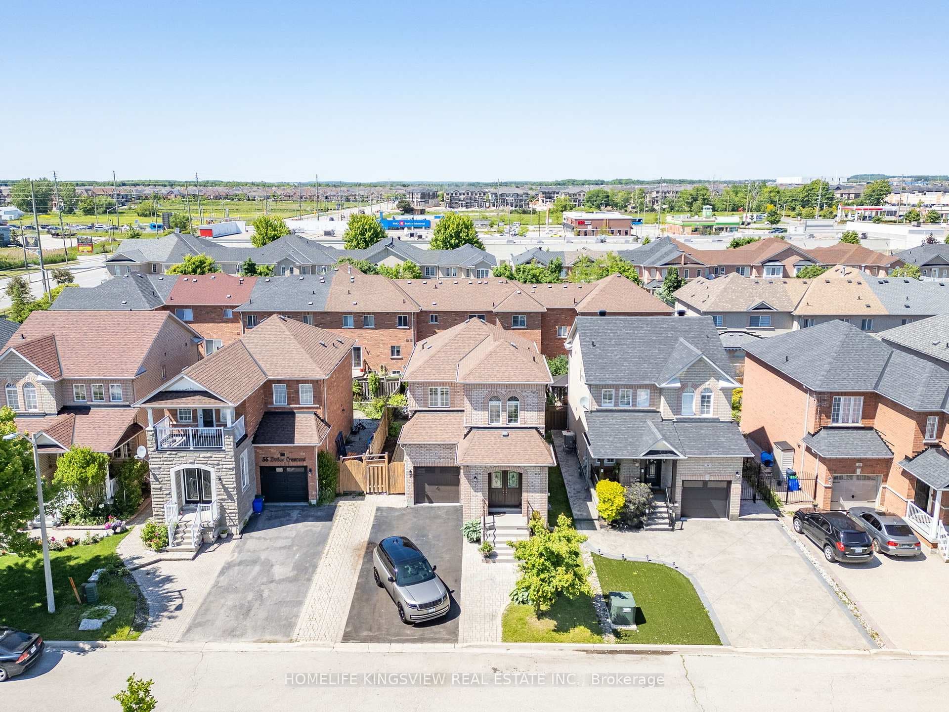 54 Dolce Crescent photo 28