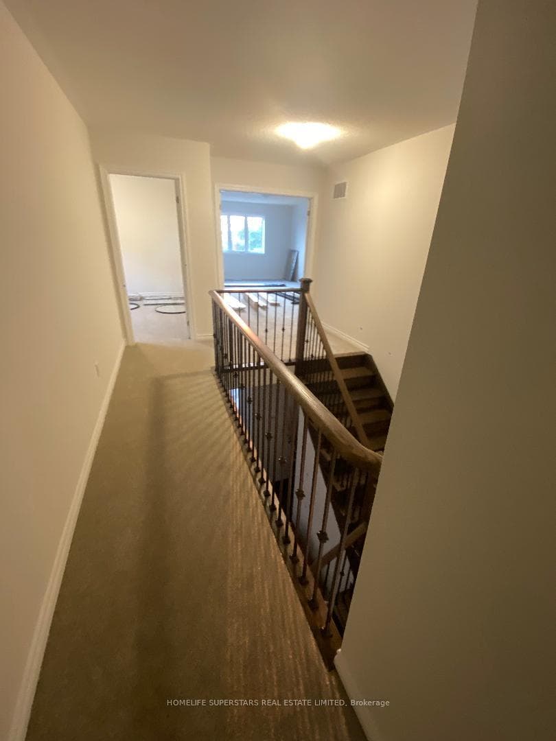 212 Palace Street photo 23