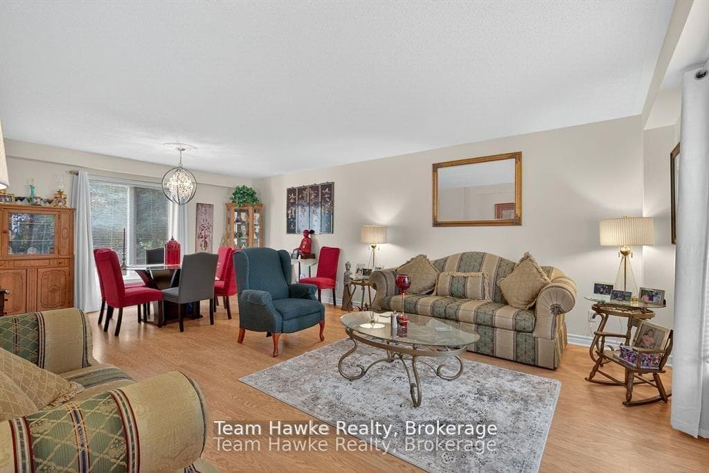 29 BOYD Crescent photo 6
