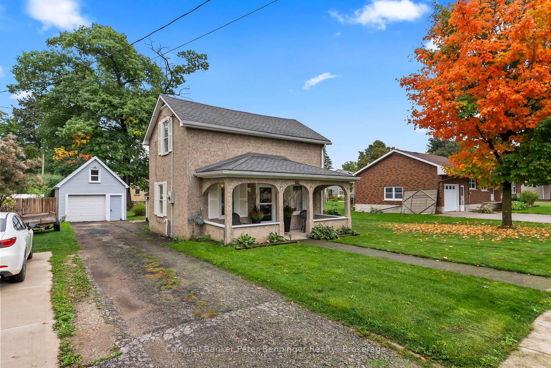 620 Victoria Street photo 1