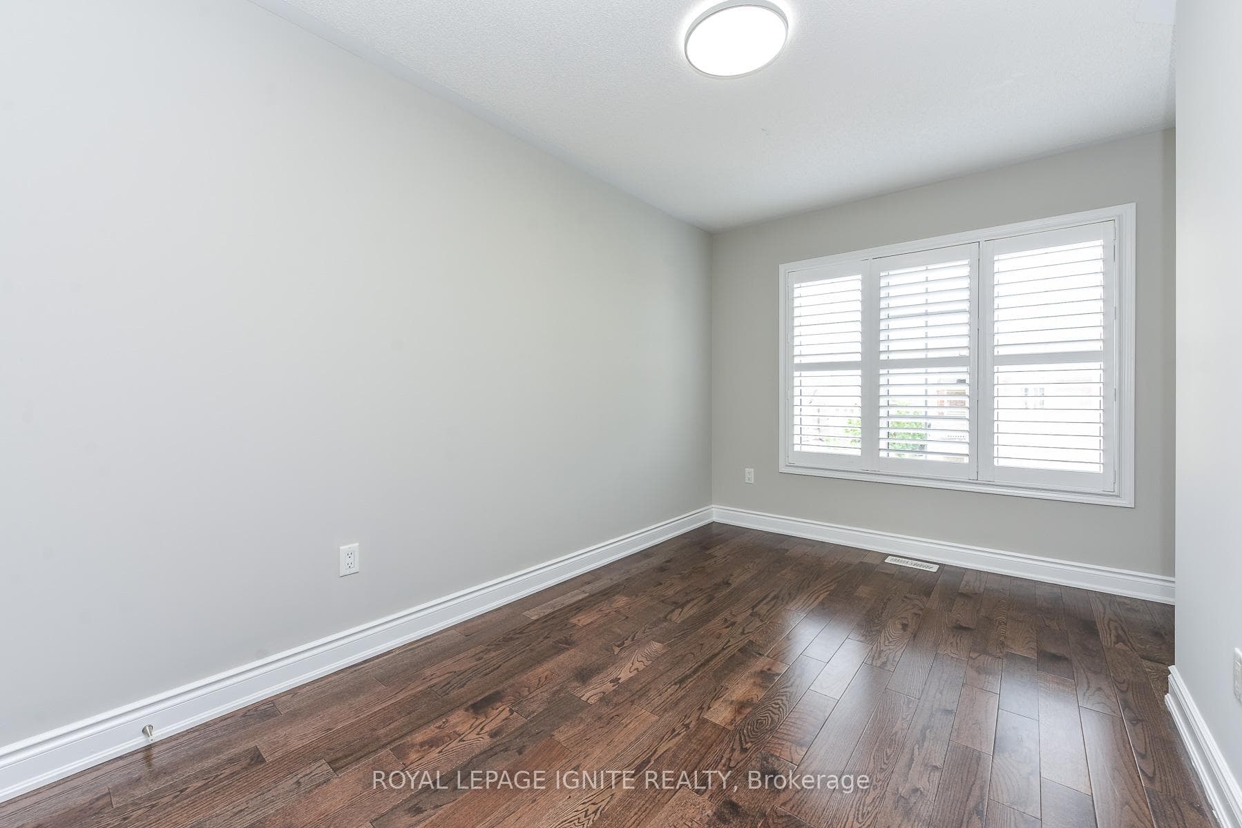 52 Harpreet Circle photo 32