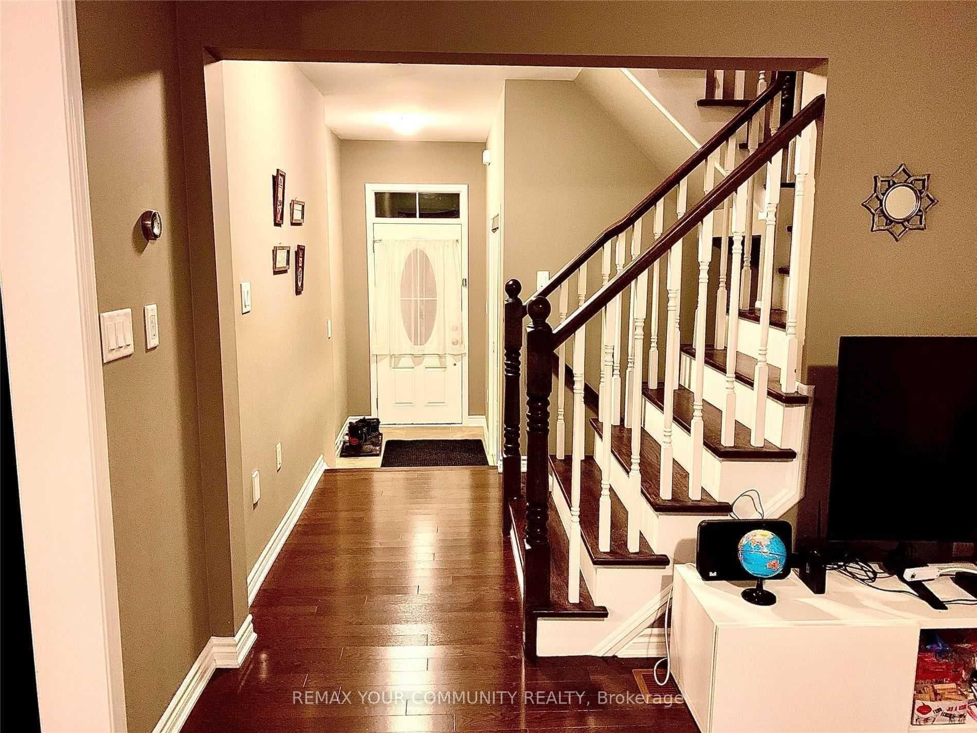 312 Jean Landing Street photo 3