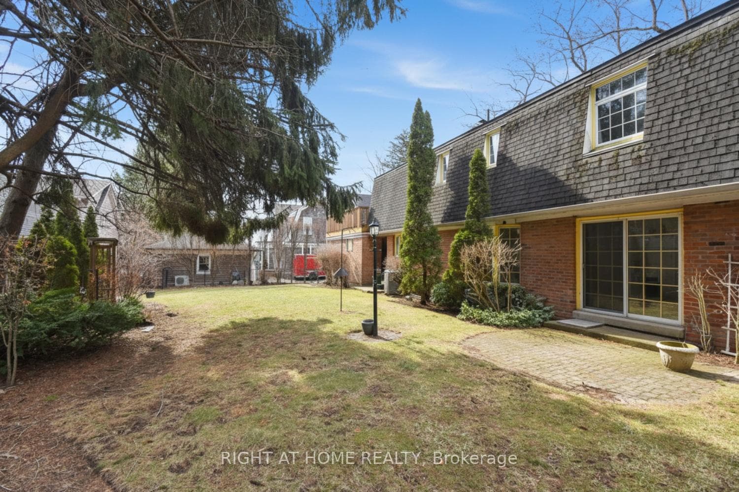 25 Timber Lane photo 40