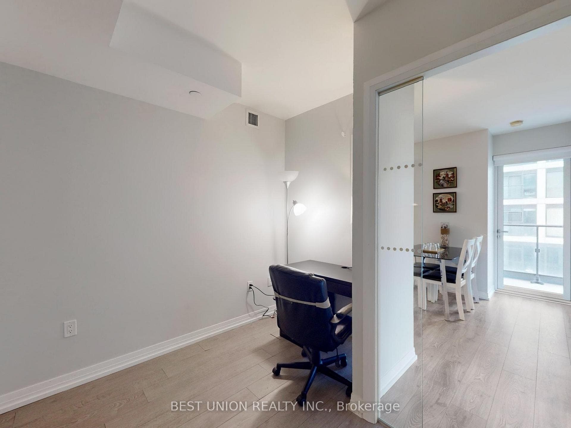 251 Jarvis Street Unit 2805 photo 24