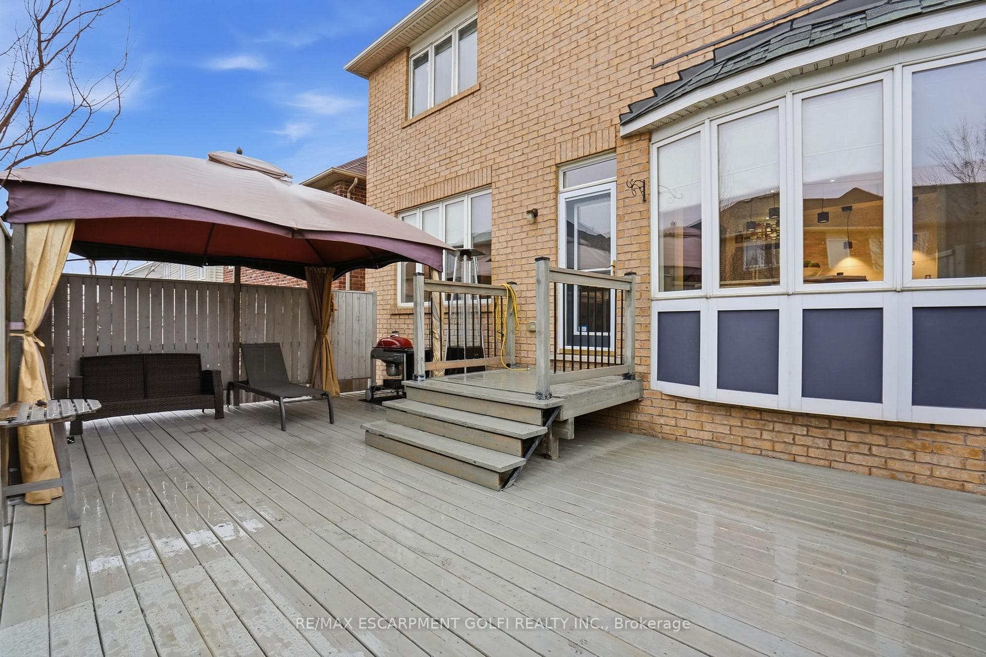 241 MONTREAL Circle photo 38