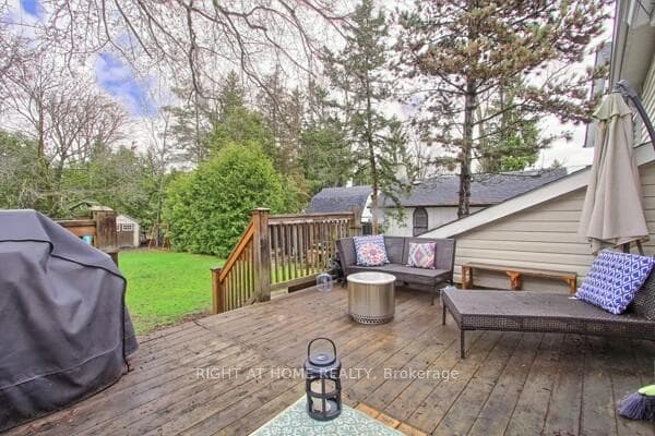 115 Richmond Street photo 29