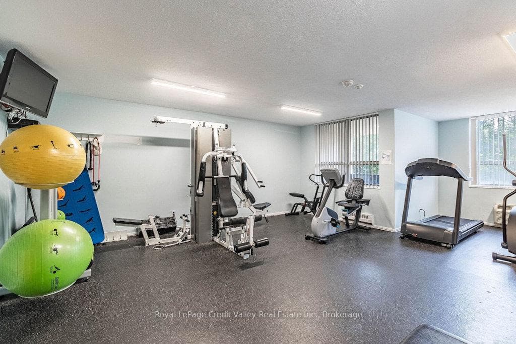 2835 Islington Avenue Unit 209 photo 17
