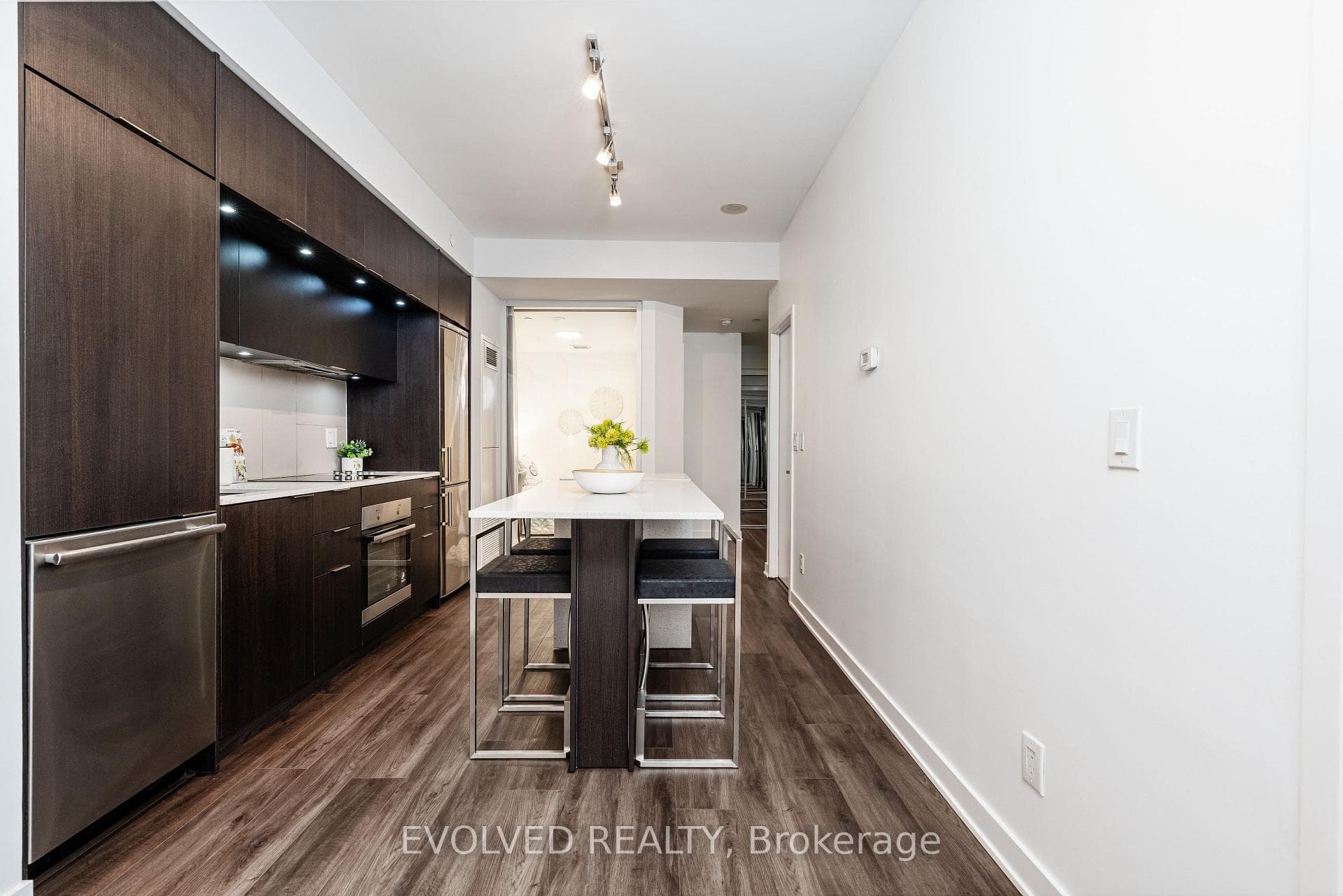 55 Regent Park Boulevard Unit 527 photo 20