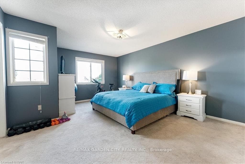 20 Buss Court photo 16