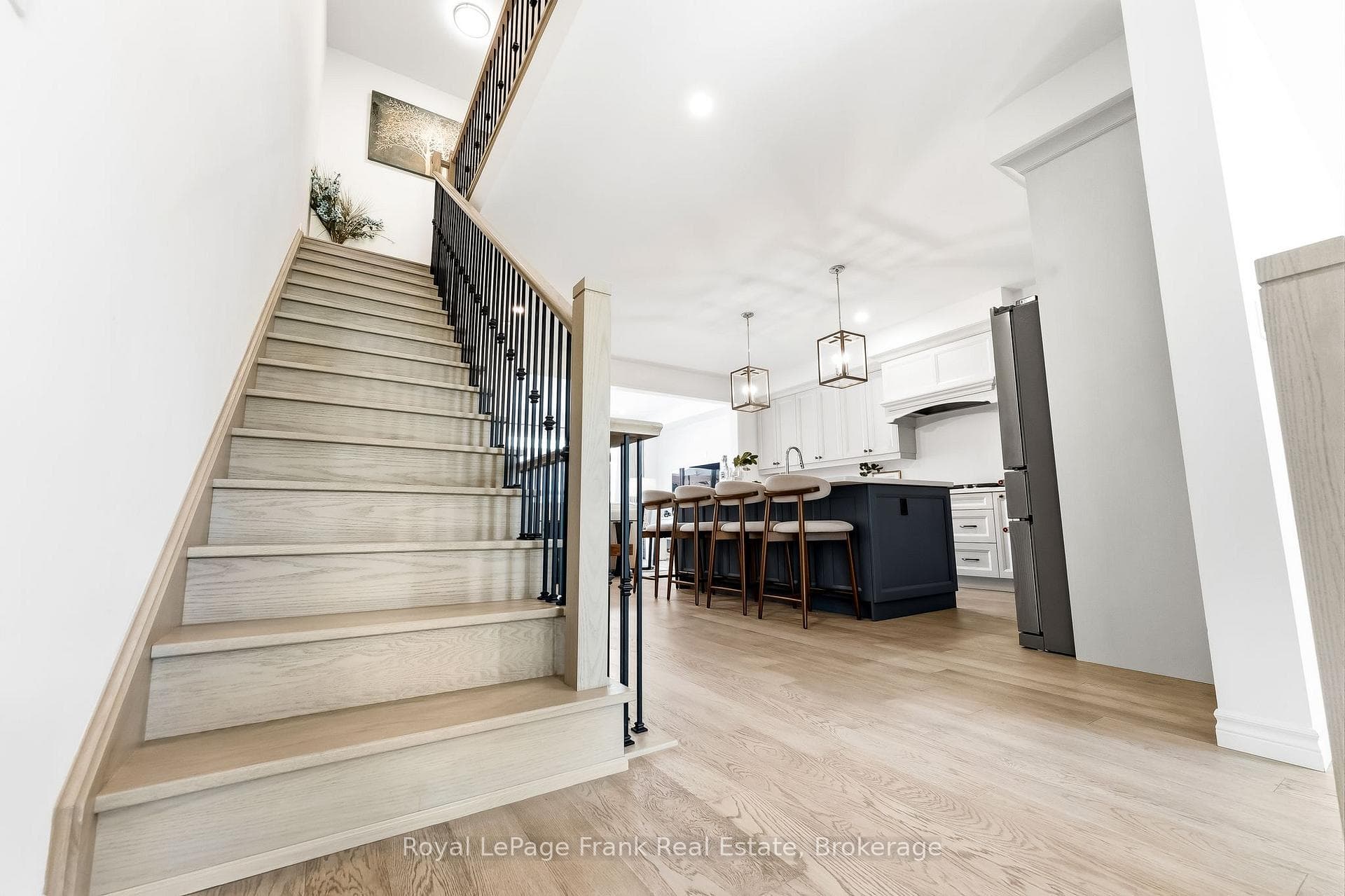 27 Shand Lane photo 20