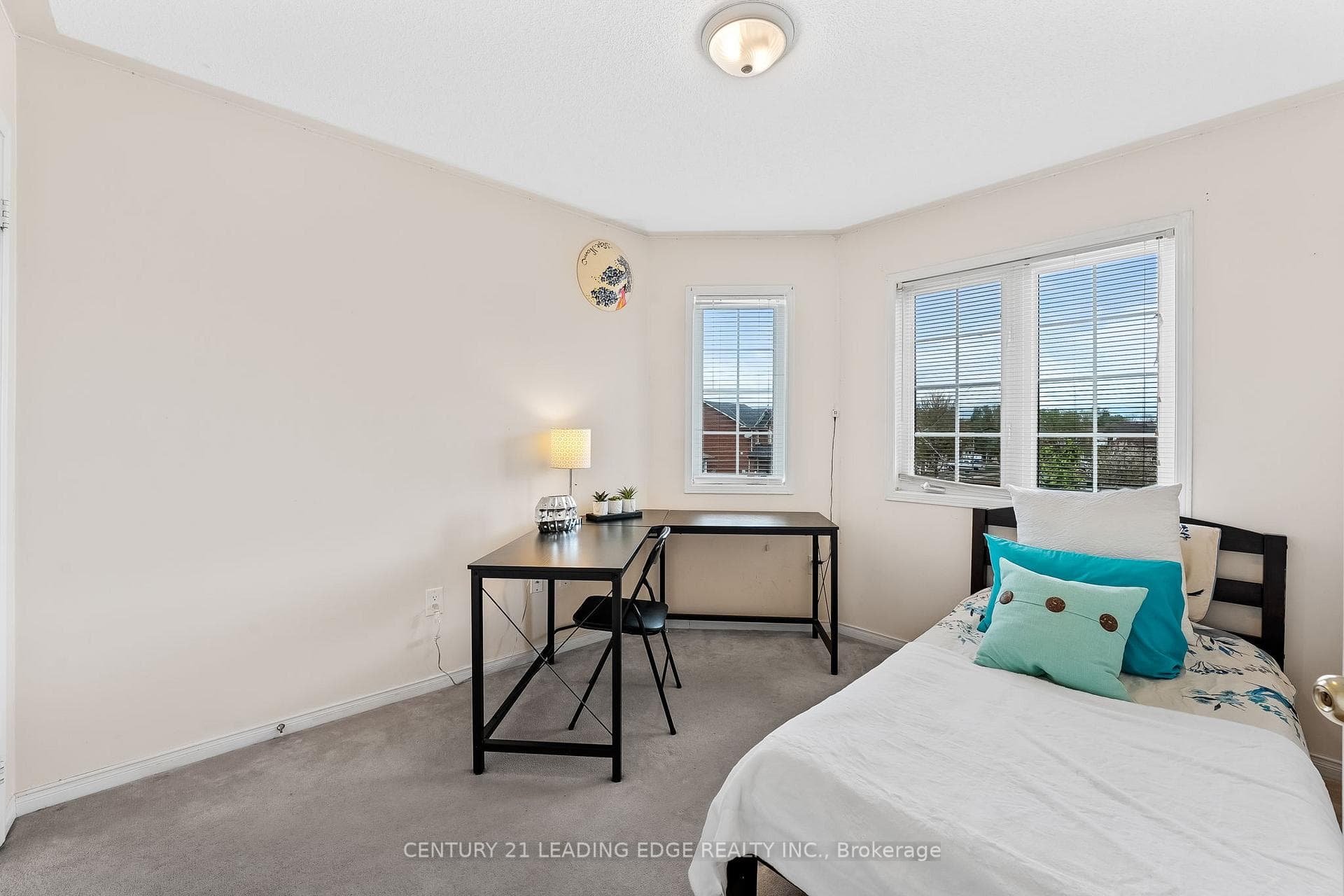 45 Rampart Crescent photo 30