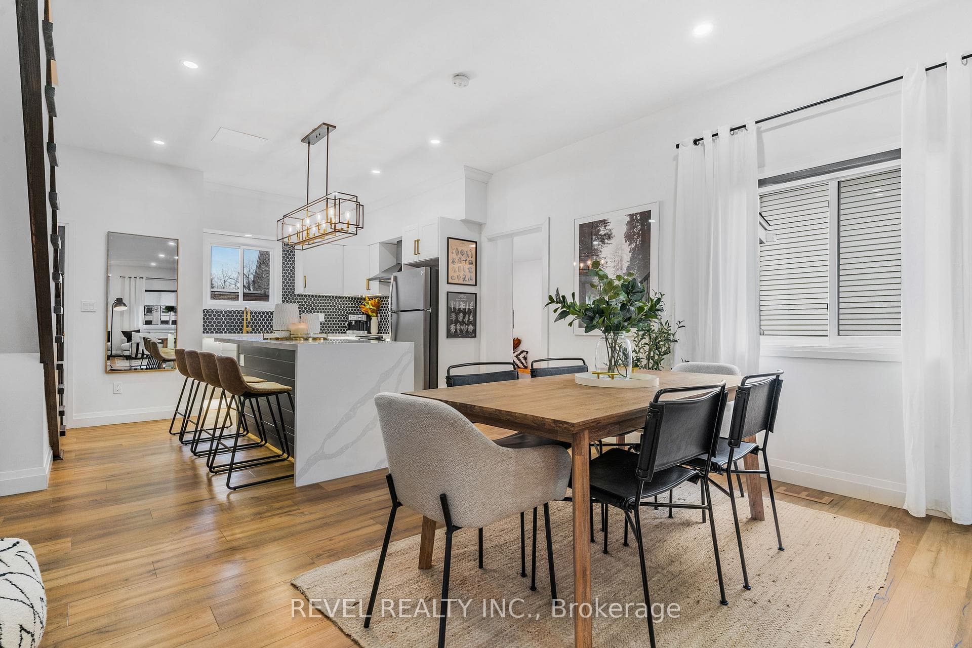 18 Poplar Avenue photo 9