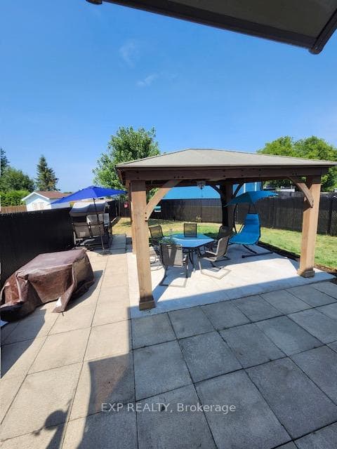 296 BONAVISTA Street photo 39