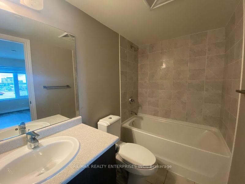 716 Main Street Unit 502 photo 9