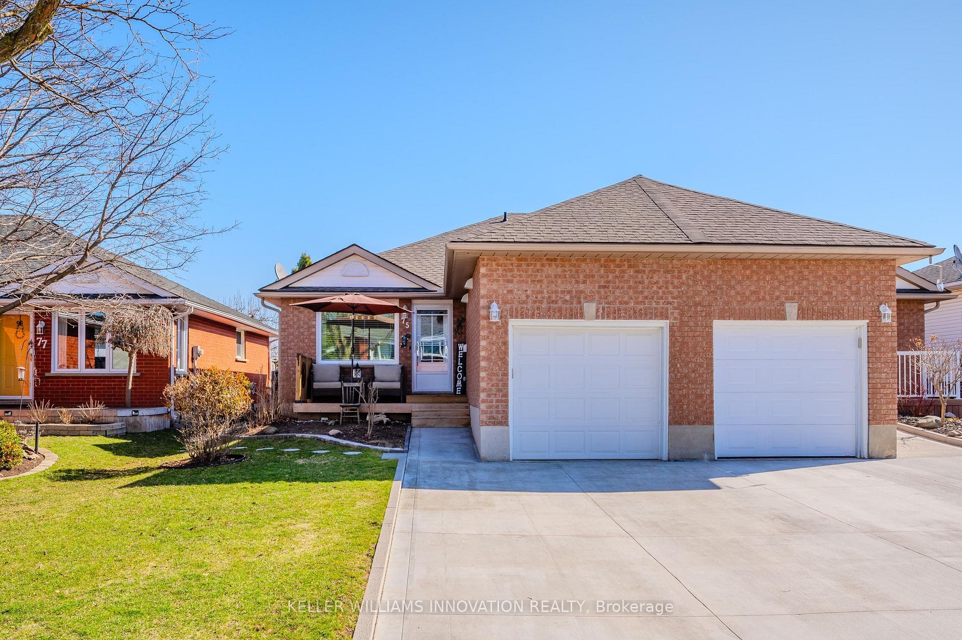 75 Tamvale Crescent photo 2
