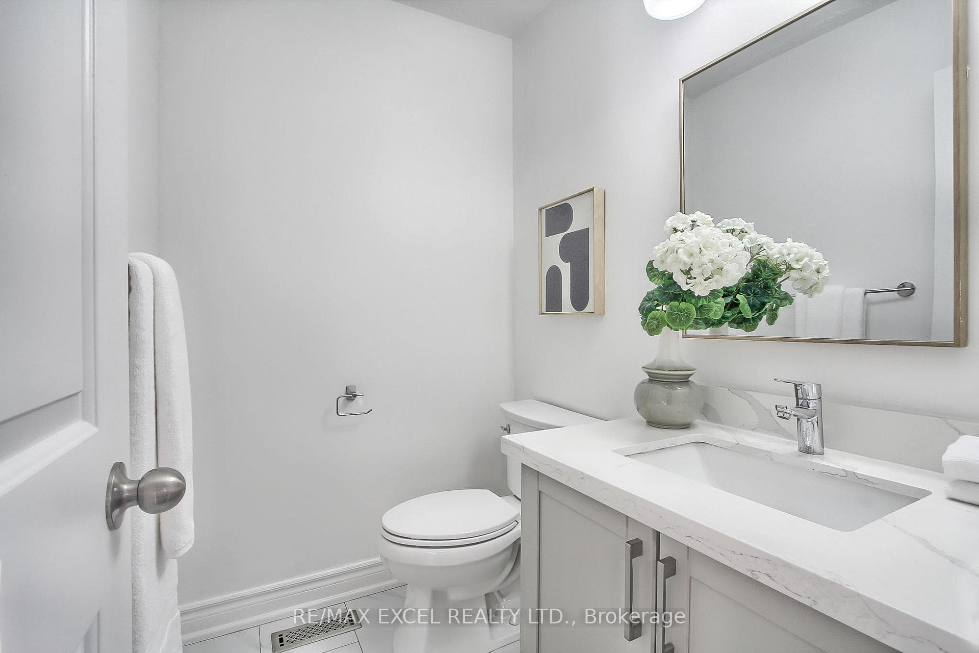 1 New Havens Way photo 24