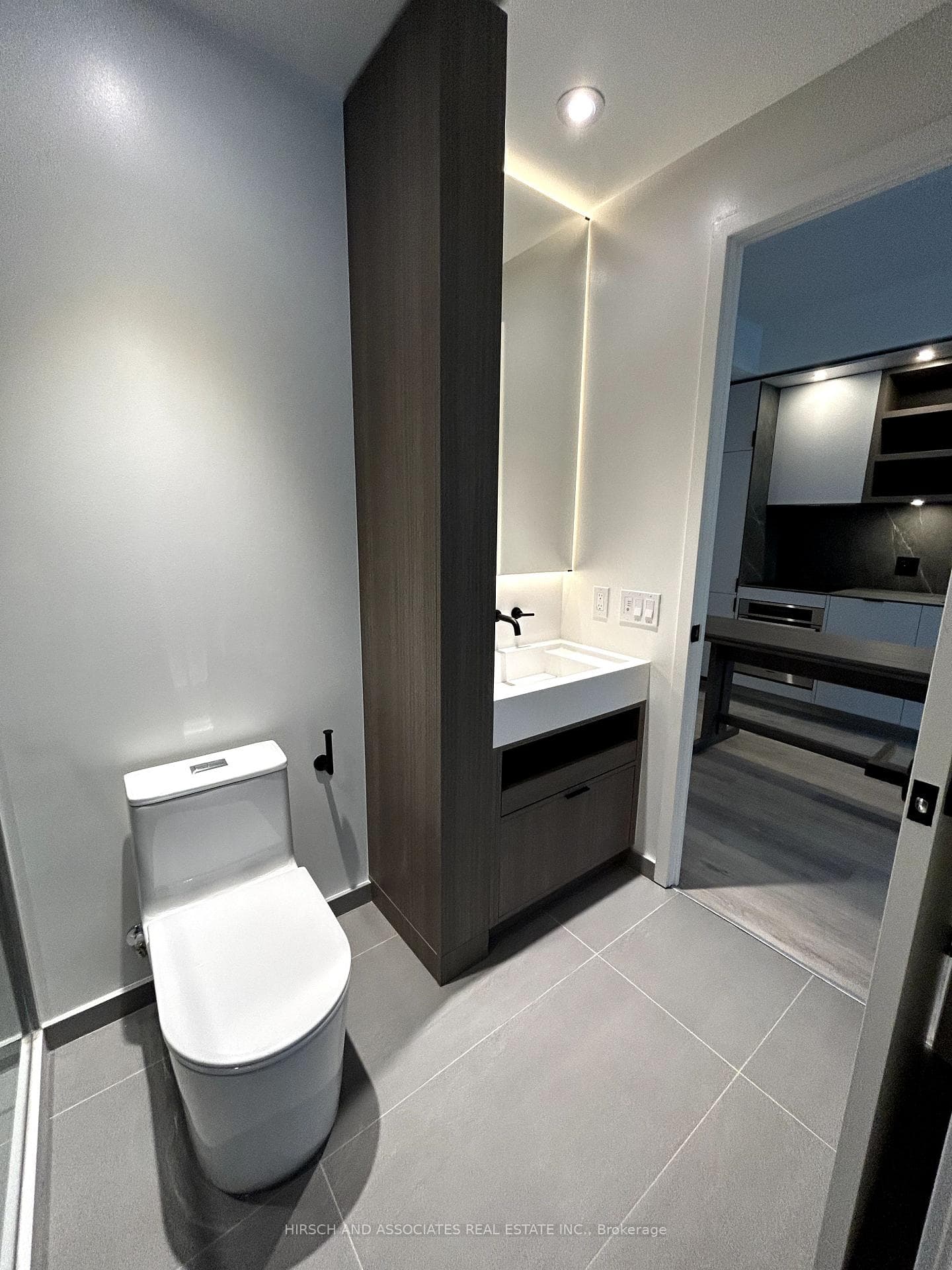 55 Charles Street Unit 2109 photo 32