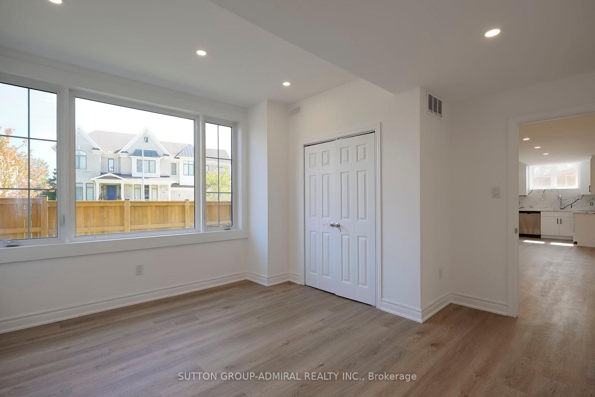 41 Mathew Lepper Court photo 11
