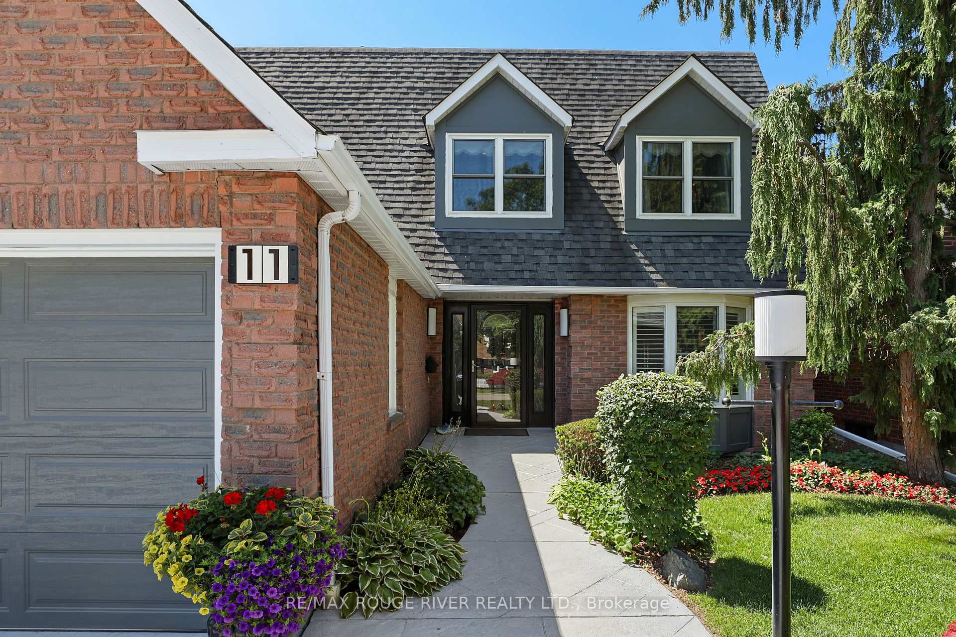 Wheelchair accessible entrance