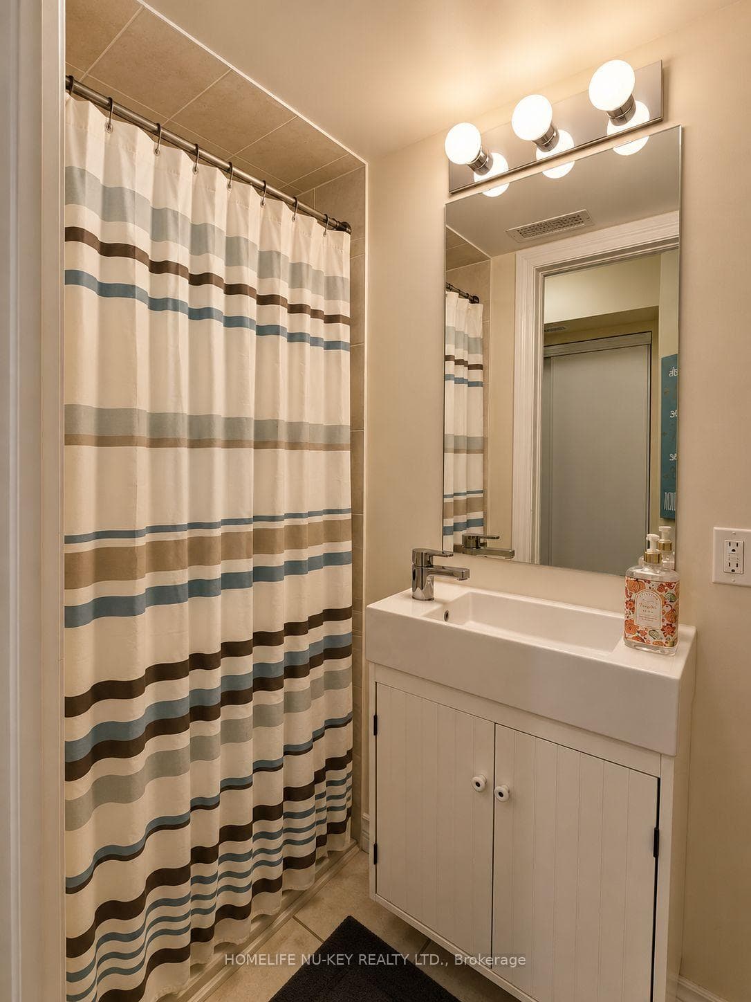 4 Cove Court Unit Suite 205 photo 13