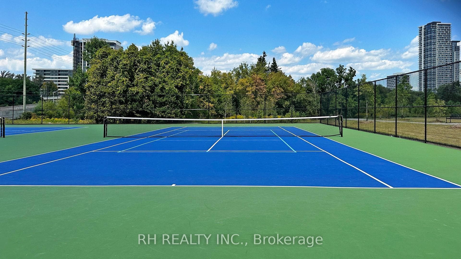 10 Rouge Valley Drive Unit 710A photo 38