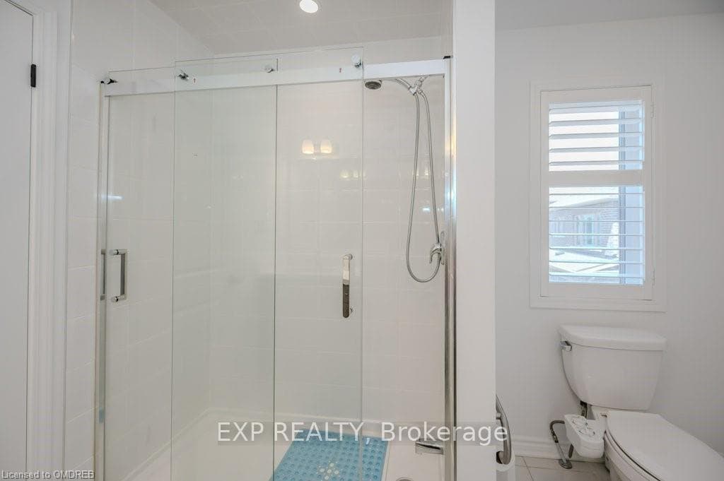 883 HICKORY CRES Crescent photo 22