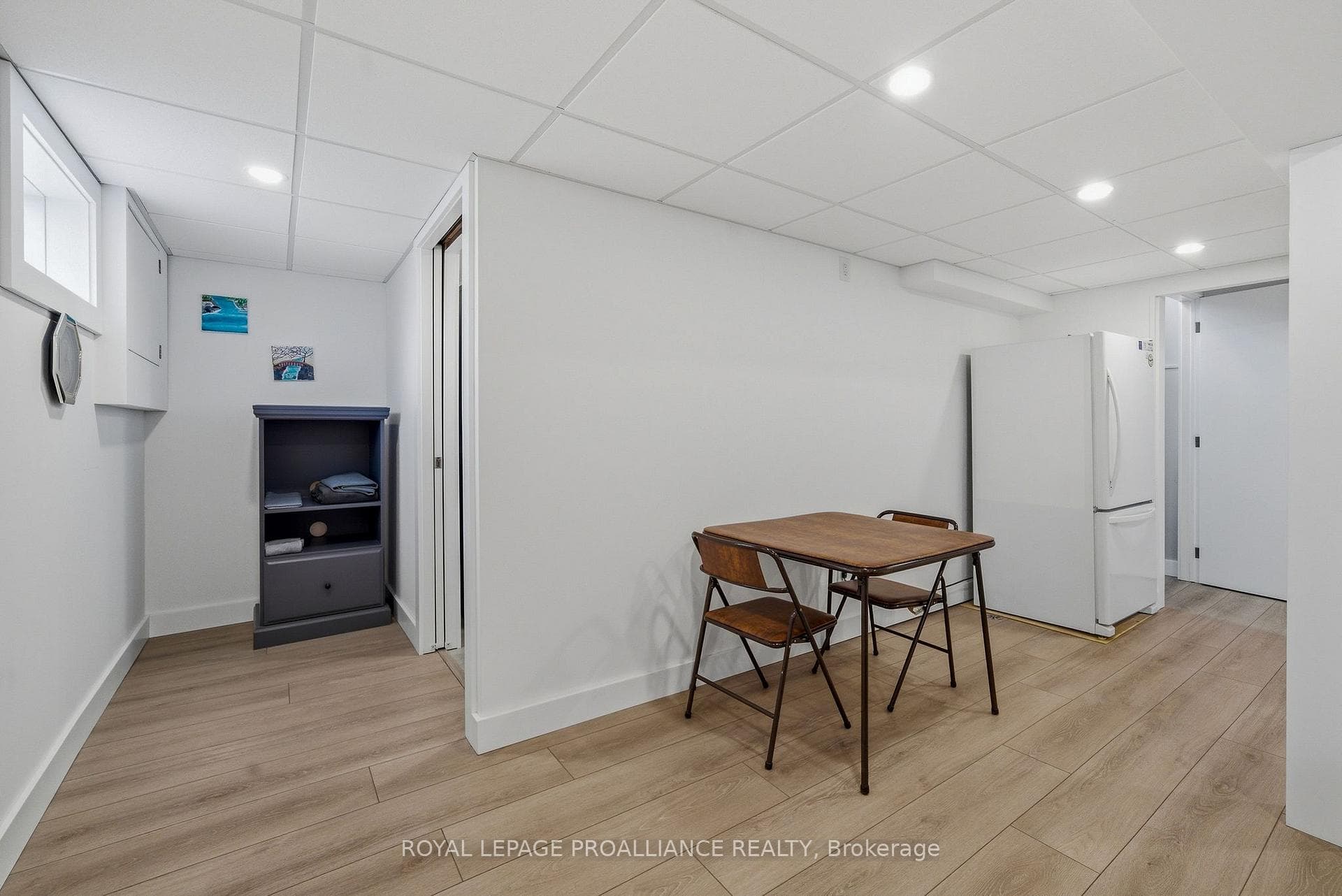 903 Naroch Boulevard photo 36
