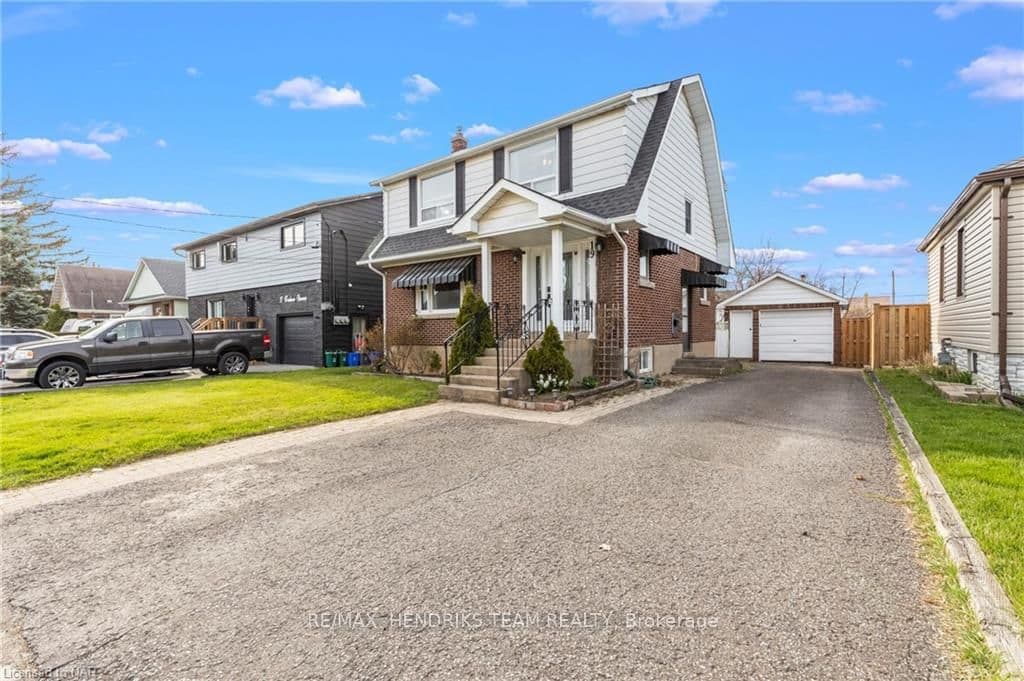 19 FAIRBURN Avenue photo 3