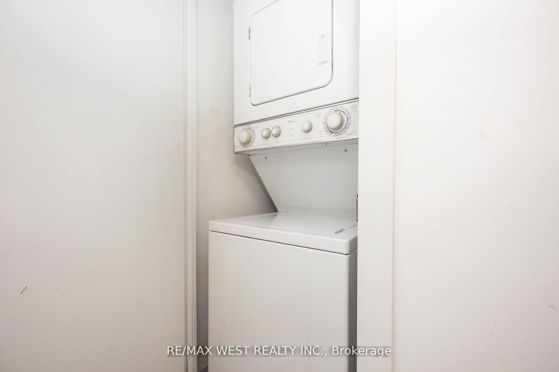 150 Sudbury Street Unit 418 photo 9