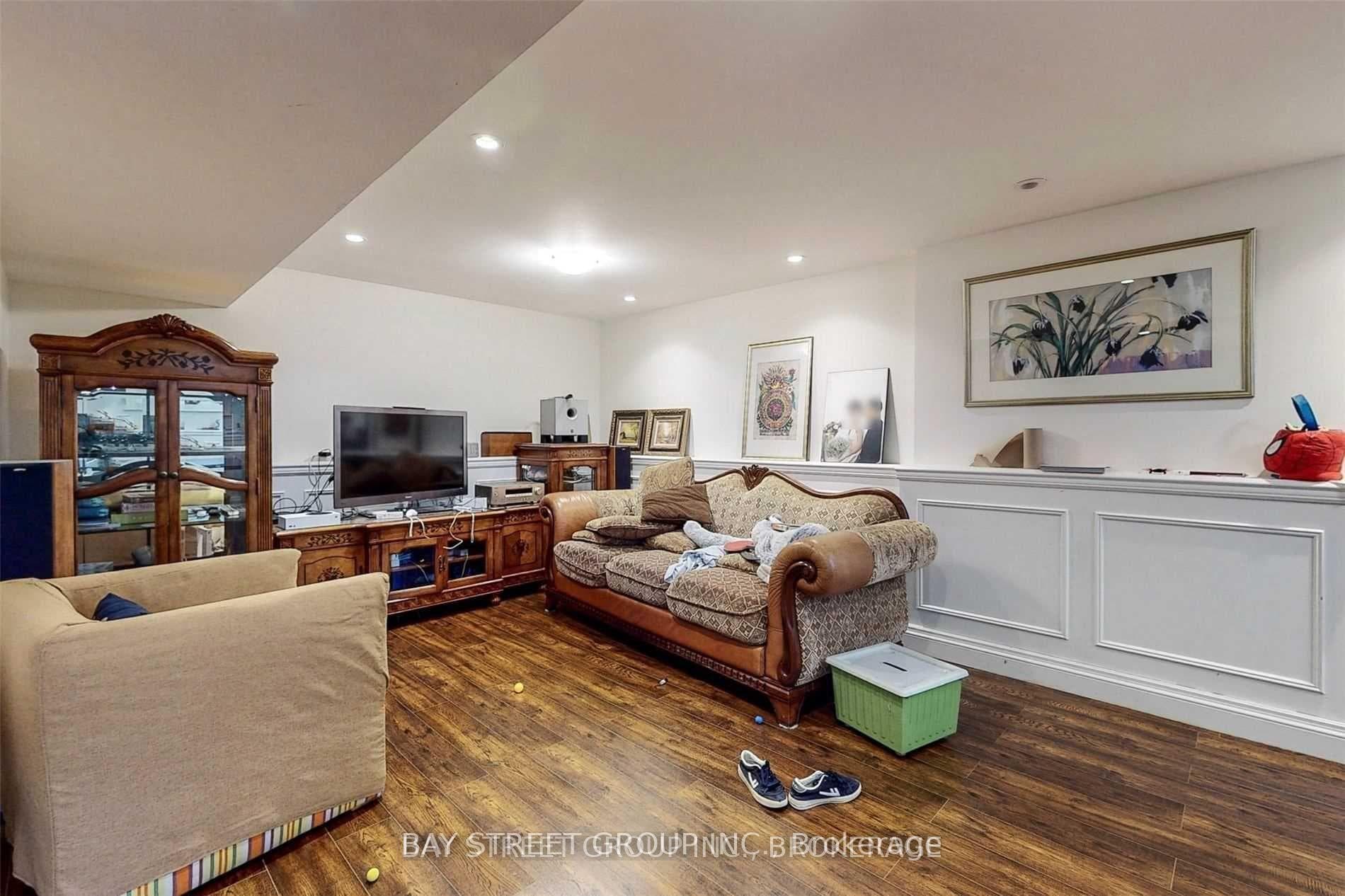 115 Mona Drive photo 34