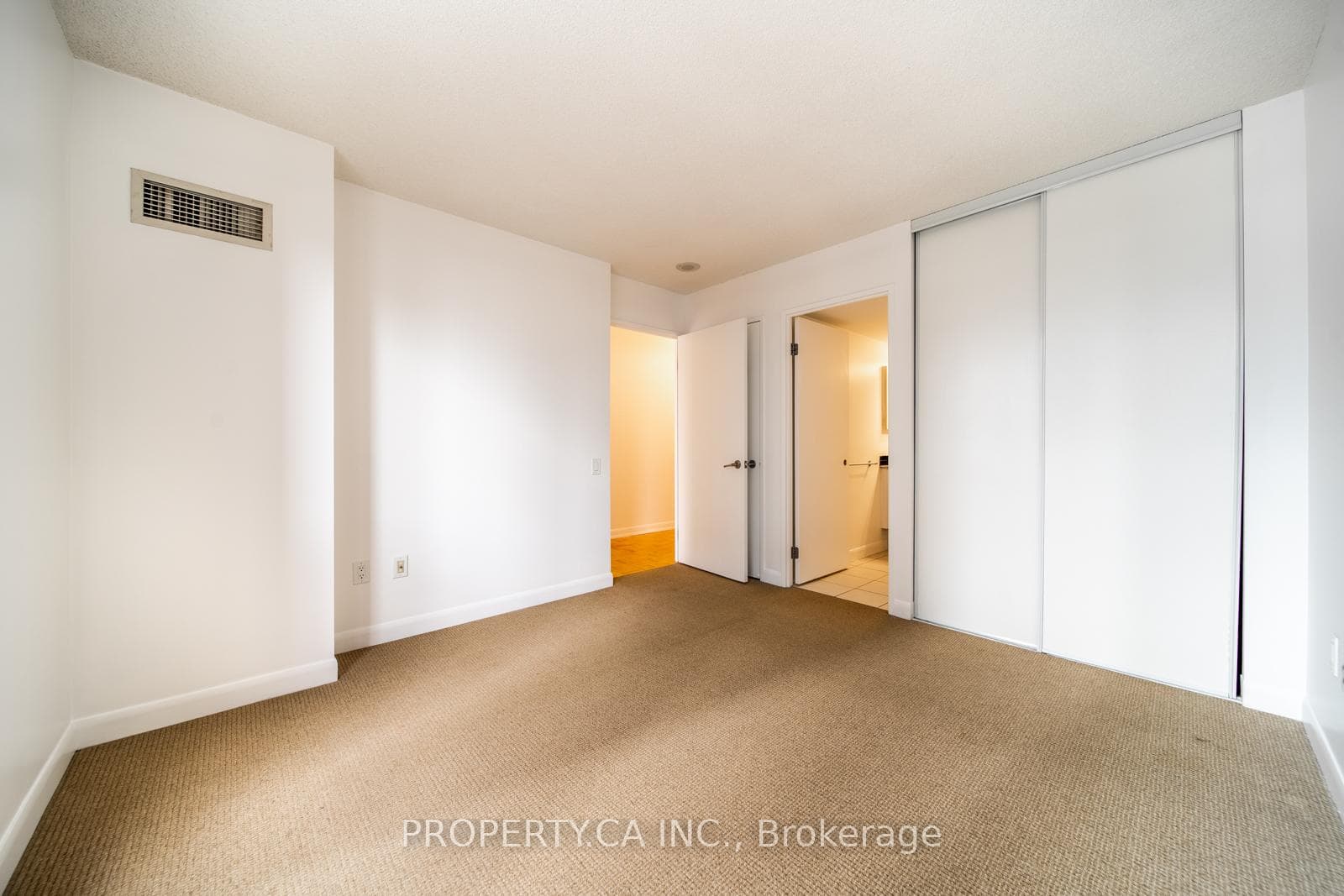 33 Sheppard Avenue Unit 1208 photo 16