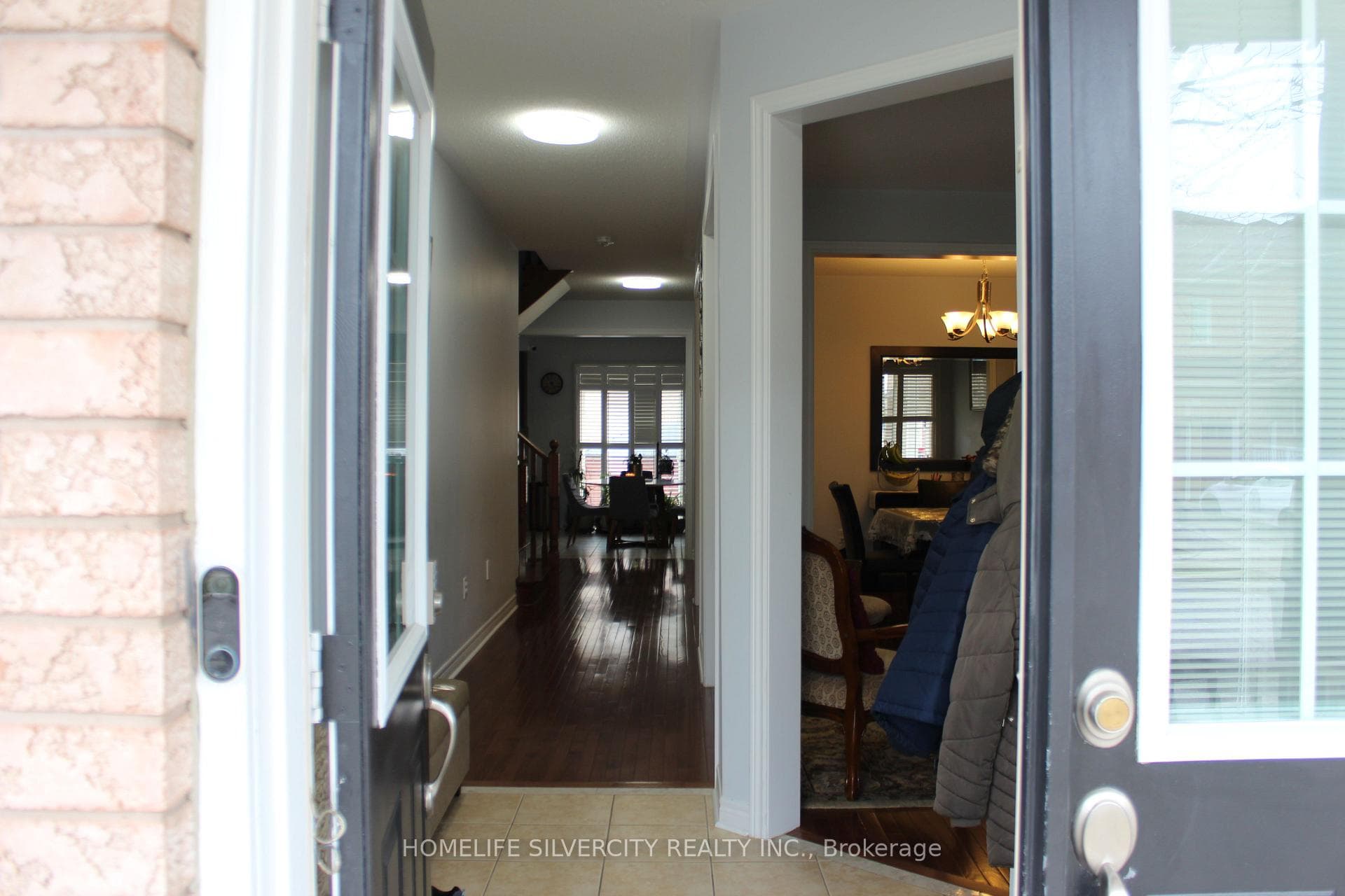 89 Fairwood Circle photo 3