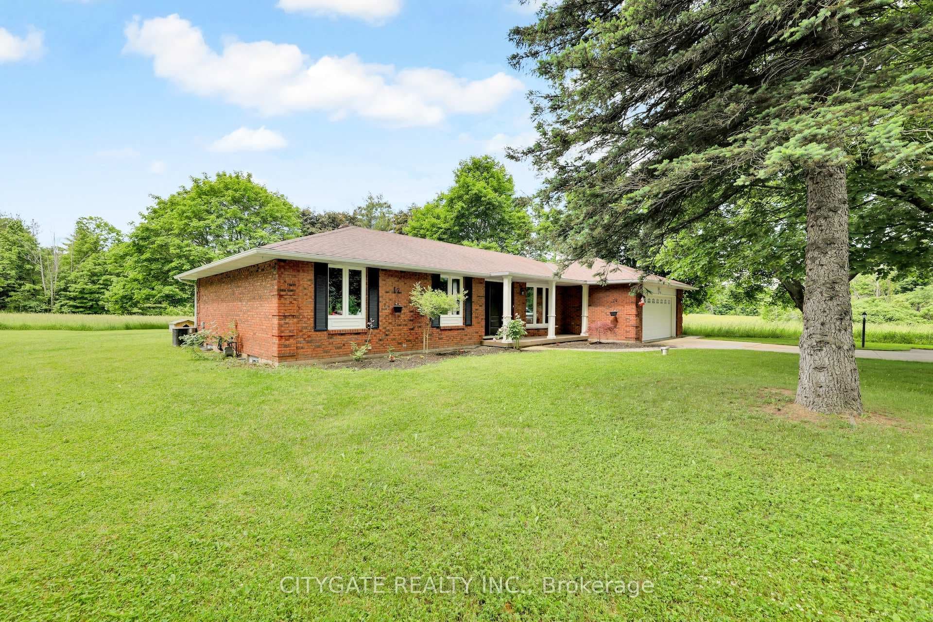 1795 Centre Road photo 3