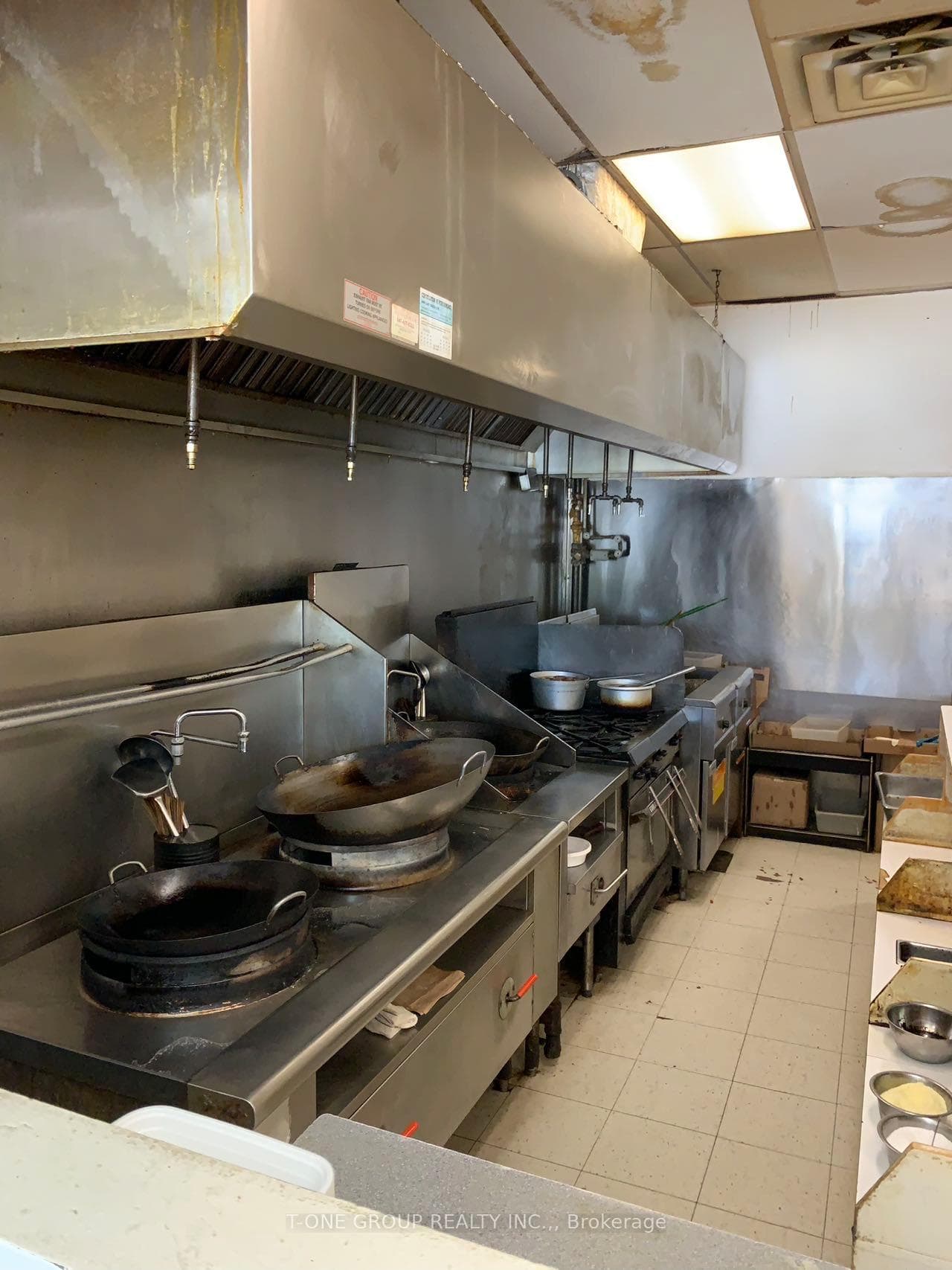 2270 Keele Street Unit 3 photo 3