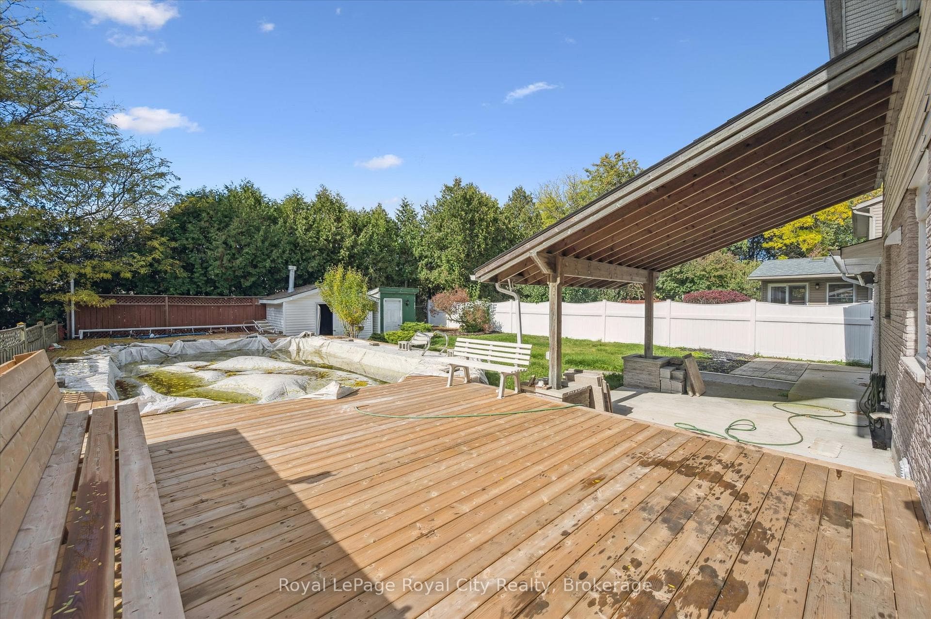 10 Woodborough Road photo 33