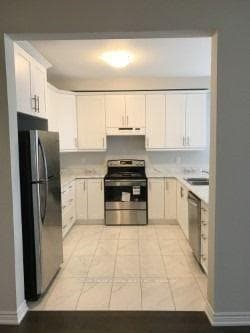 135 Knight Street photo 3