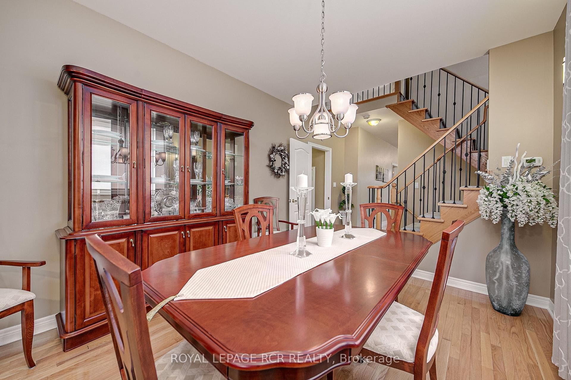 683 Skye Court photo 3