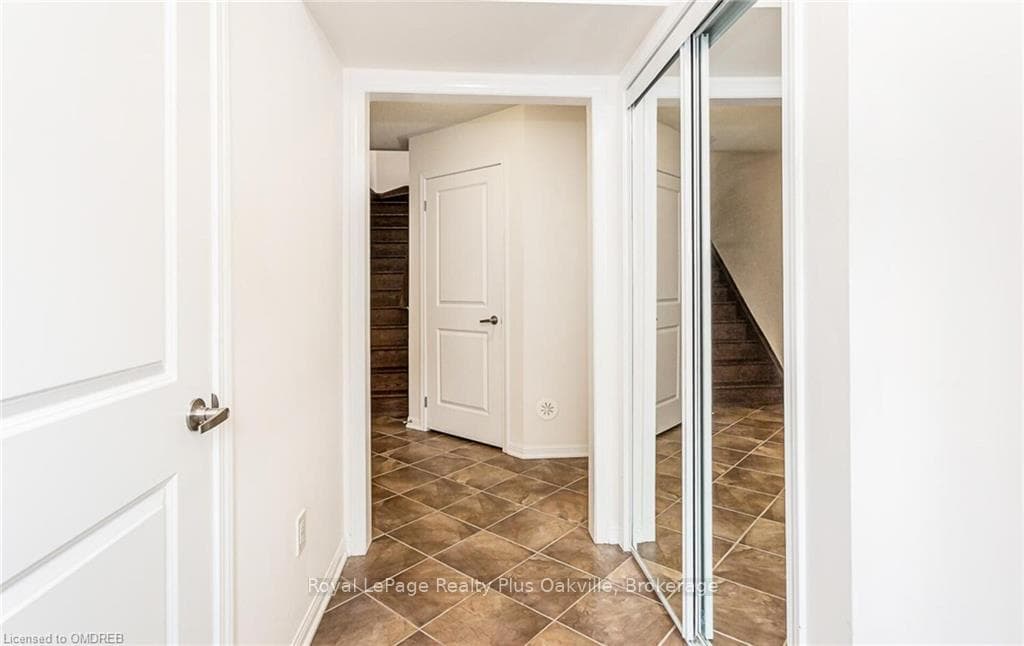 243 SEPTIMUS Heights photo 5